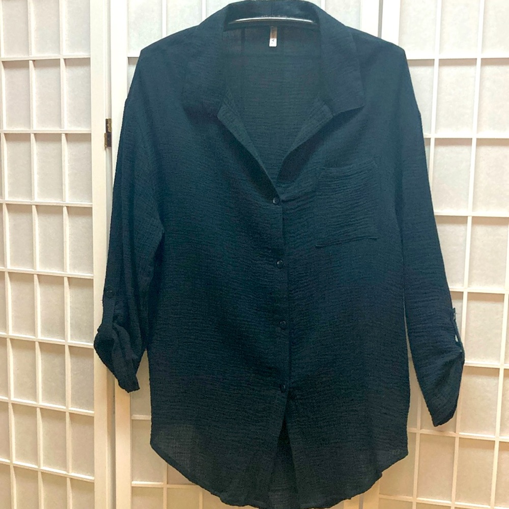 Black cotton Top- M NWOT